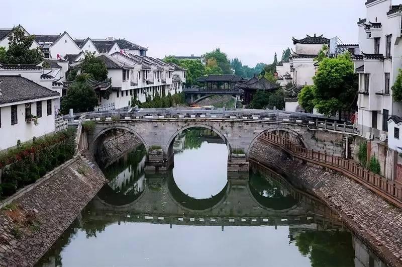 广西兴业县人力资源市场(零工市场)揭牌